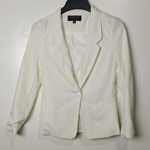 Active USA Women's Classic Cream Blazer